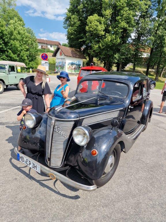 230617-Oldtimerrundfahrt-Inklussionsspielplatz-155025