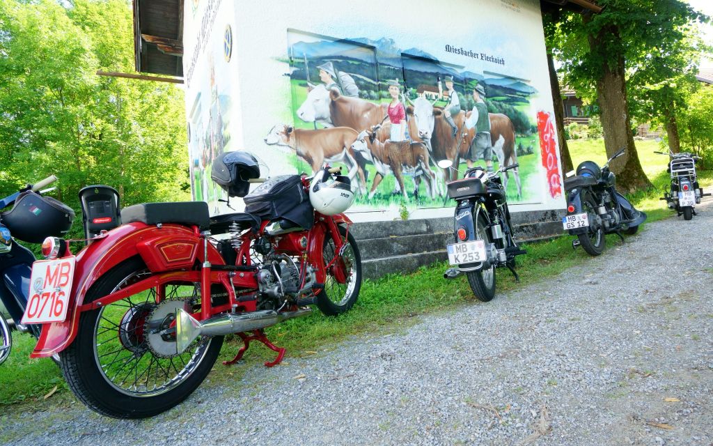 210807_Miesbach_Biergarten_Oldtimer_02