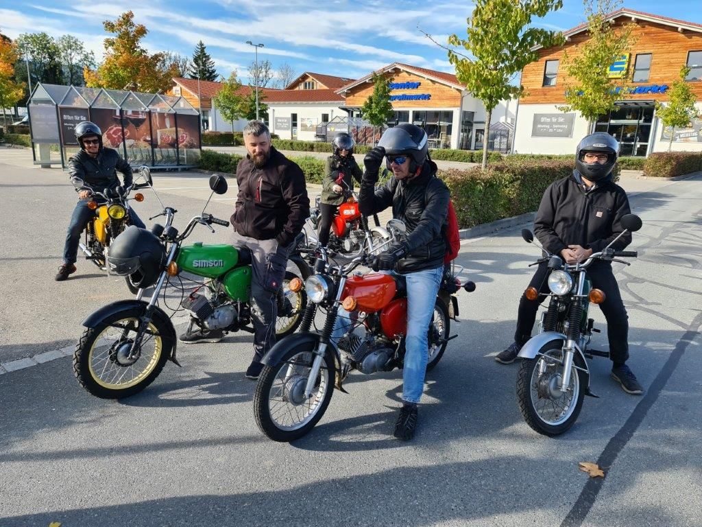211003_Motorradoldtimertreffen_Bad-Toelz_095735